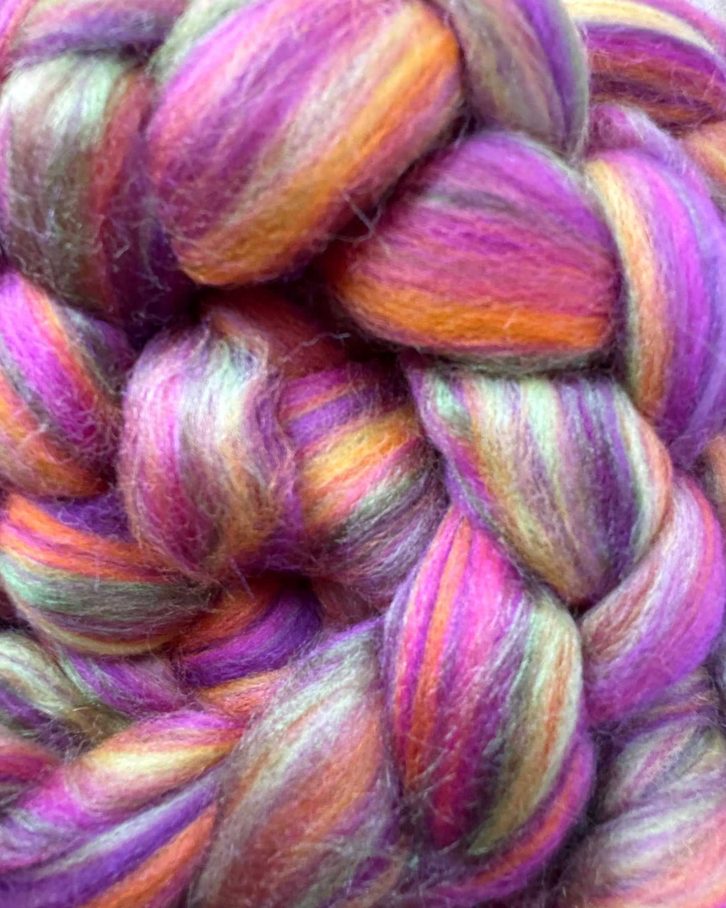 🧙‍♀️ Witch’s Garden 🍂 4 oz Combed Top Roving • Merino/Bamboo/Tussah/Nylon Blend