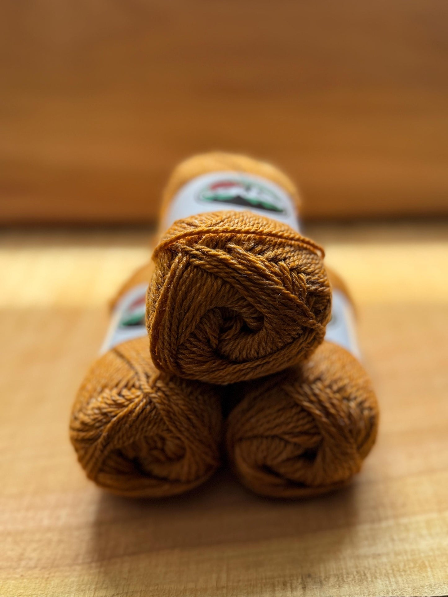DK weight yarn. Merino Wool and Tussah Silk Blend. 50g. 120 yards. Amberwood