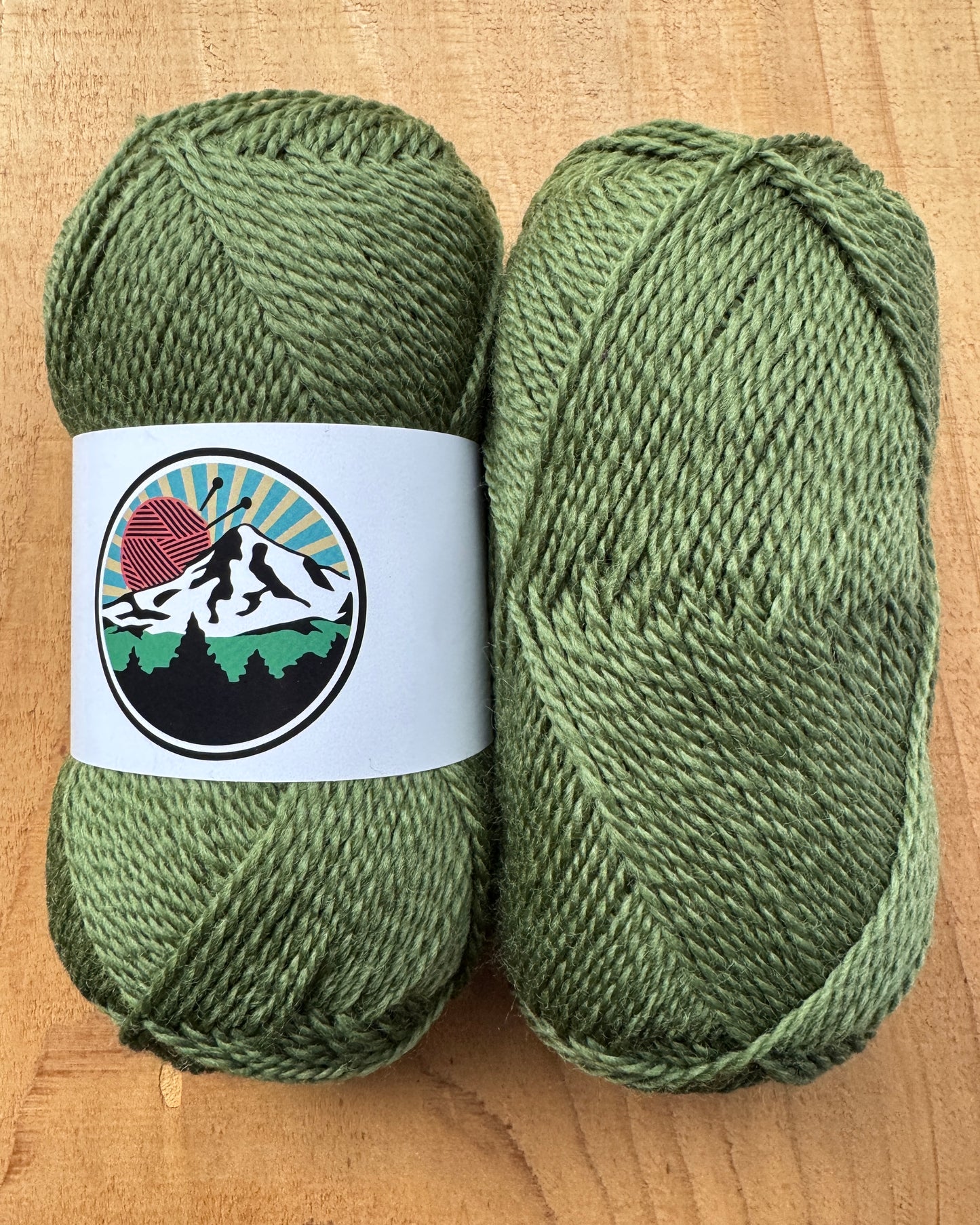 🧶 Evergreen Merino – Fingering Weight Yarn – 191 Yards (50g)