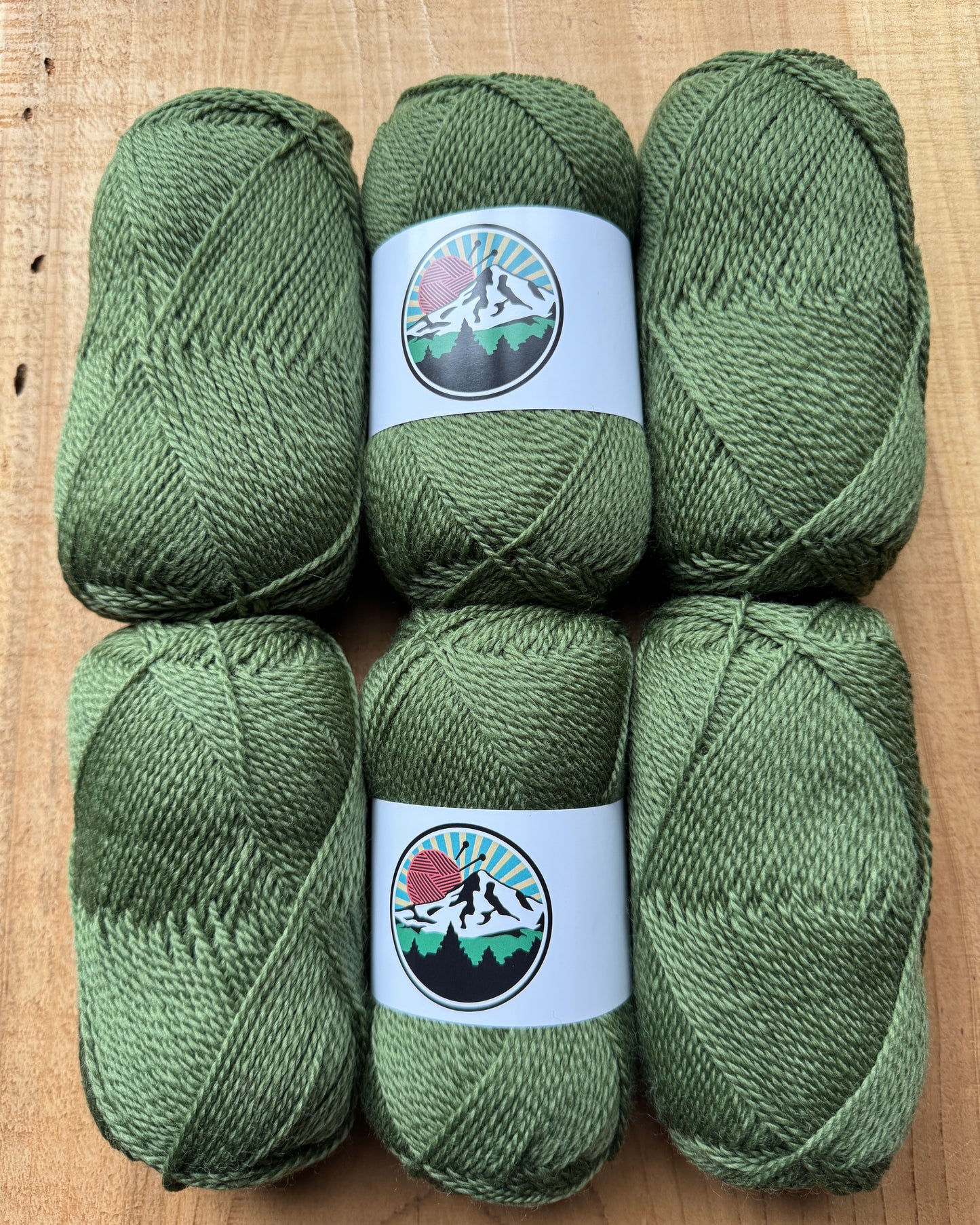 🧶 Evergreen Merino – Fingering Weight Yarn – 191 Yards (50g)