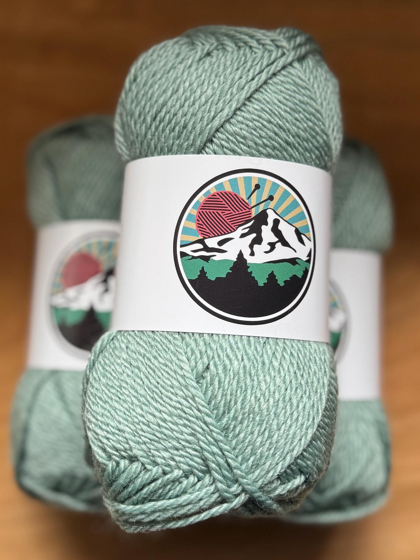 DK weight yarn. Merino Wool and Tussah Silk Blend. 50g. 120 yards. Hollow Mint